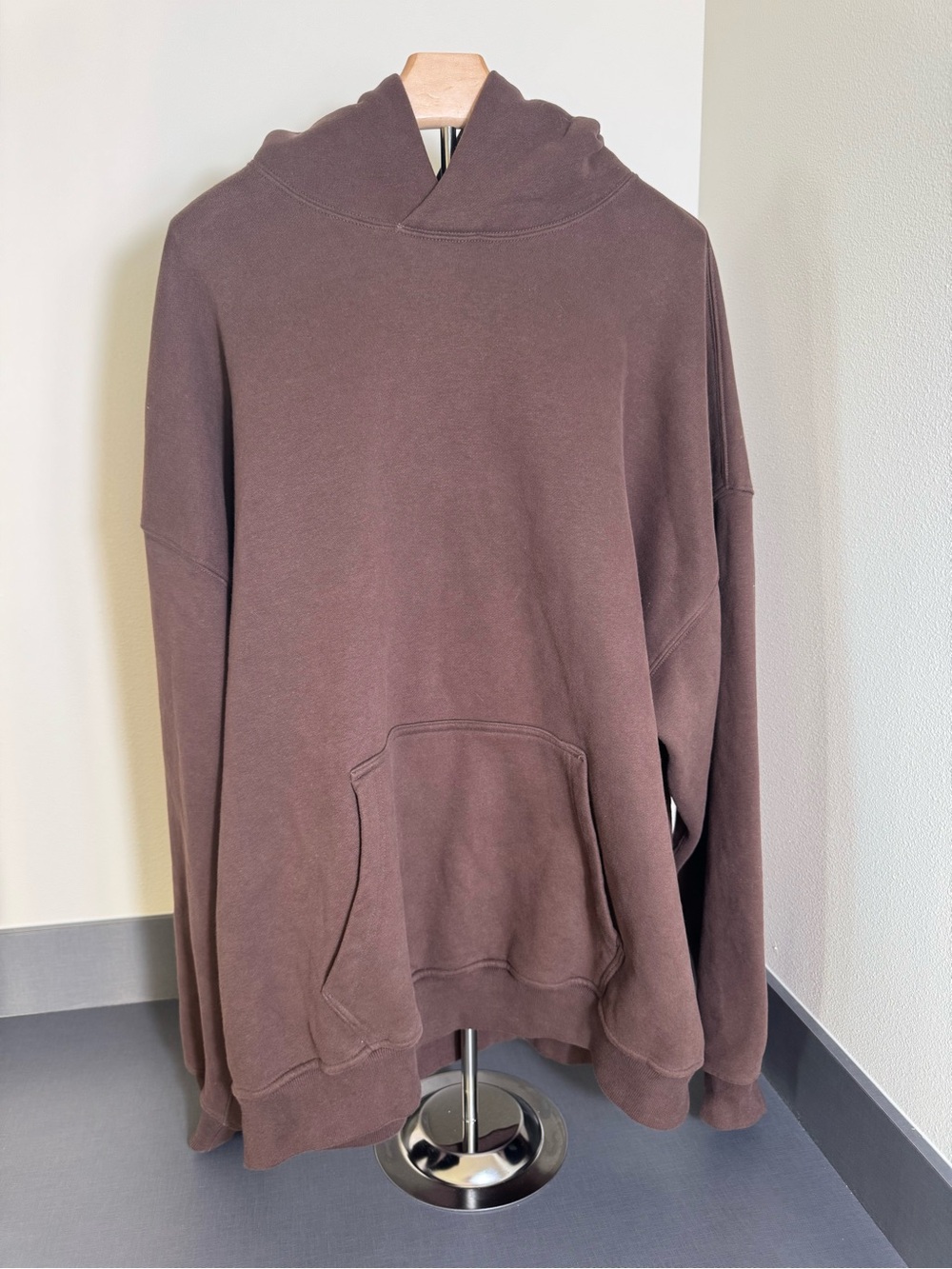 Abercrombie softAF Essentials Oversized Hoodie Brown Men's XL